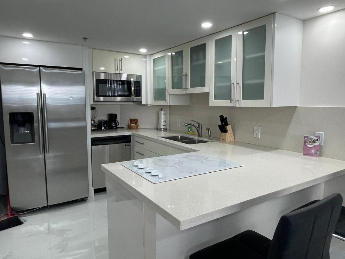 מיאמי ביץ' Alexander By Design Suites מראה חיצוני תמונה